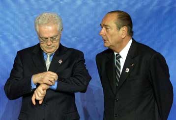 Σκληρή μάχη στη γαλλική Βουλή για την πρόταση Ζοσπέν για αντιστροφή προεδρικών και βουλευτικών εκλογ