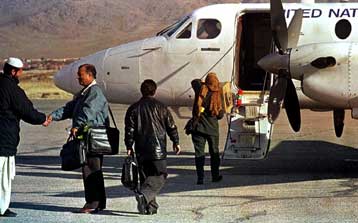 Αποχωρεί το προσωπικό του ΟΗΕ από το Αφγανιστάν