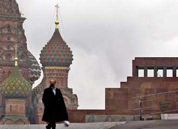 Απόπειρα δολοφονίας εναντίον του αντιδημάρχου της Μόσχας – Νεκρός ο οδηγός του