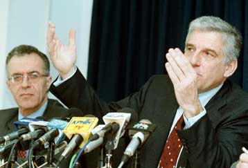 Διαρθρωτικές αλλαγές και 12 ιδιωτικοποιήσεις περιλαμβάνει το Πρόγραμμα Σταθερότητας