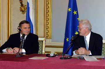 Πολιτική λύση για την Τσετσενία στηρίζει η Γαλλία –  Συνάντηση Ζοσπέν – Κασιάνοφ