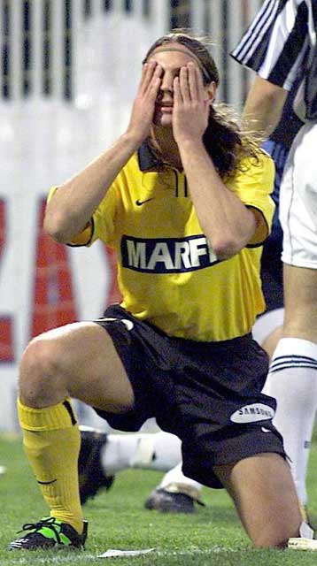 Θα έπρεπε να είμαι ευχαριστημένος, αλλά δεν είμαι