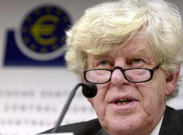 Αποκλιμάκωση του πληθωρισμού αναμένεται στην ευρωζώνη