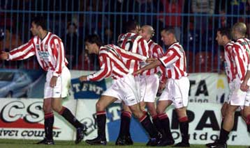 Στην κορυφή το 2000 ο Ολυμπιακός – Νίκησε με 3-1 τον ΠΑΣ Γιάννενα