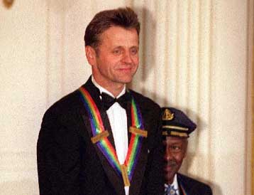 Στρέιζαντ, Μπαρίσνικοφ και Αγγέλου ανάμεσα στους νικητές των Εθνικών Μεταλλίων Τεχνών