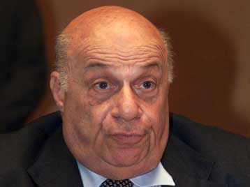 Κλιμακώνει την ένταση στην Κύπρο το καθεστώς Ντενκτάς