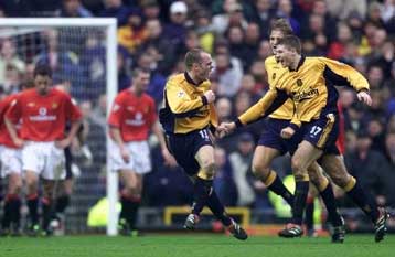 Η Λίβερπουλ θριαμβεύτρια του ντέρμπι στην premier league, 1-0 τη Μάντσεστερ στο Old Trafford