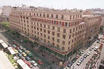 Μπλόκο στο «λίφτινγκ» του κτιρίου του Μετοχικού Ταμείου Στρατού