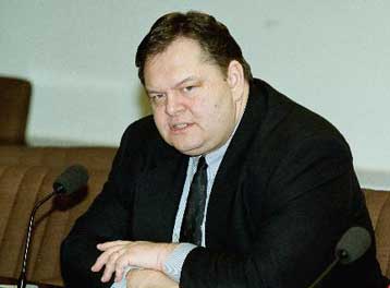 Την ανάγκη διαμόρφωσης συνθηκών ασφάλειας στα Βαλκάνια τόνισε ο Ευ.Βενιζέλος στο συνέδριο του ΙΣΤΑΜΕ