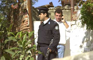 Αφαντος ο ένοπλος που πυροβόλησε τον αδελφό του στη Θεσσαλονίκη