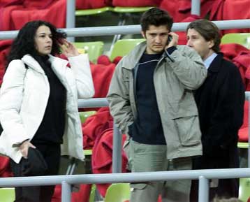 Φάρσα η απειλή της ΕΤΑ στον Βιθέντε Λιζαραζού; – Αμφιβολίες εκφράζει το κόμμα των Βάσκων στη Γαλλία