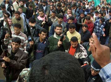 Σύννεφα στη νέα προσπάθεια προσέγγισης Παλαιστινίων και Ισραηλινών, εξαιτίας της συνεχιζόμενης βίας