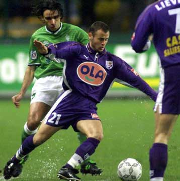 Ελέγχονται οι περιπτώσεις 78 «κοινοτικών» του γαλλικού ποδοσφαίρου