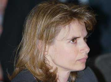 Λογικές τιμές κατά την εορταστική περίοδο υπόσχεται το υπουργείο Ανάπτυξης