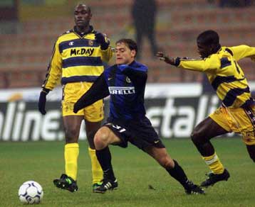 Πέρασε και η Πάρμα στα ημιτελικά του Κυπέλλου Ιταλίας – Επίθεση στο πούλμαν της Ίντερ