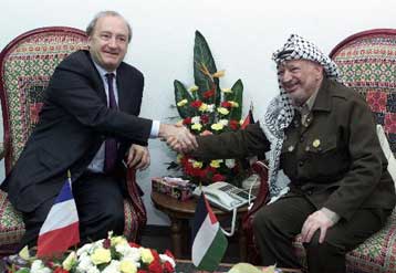 Συνάντηση Μπεν Αμί με Αραφάτ απόψε στη Γάζα – Πρωτοβουλία ΕΕ για την αποκλιμάκωση της έντασης