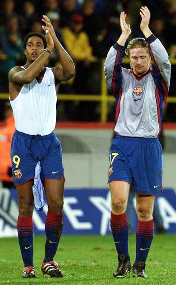 Δυνατή ομάδα είναι η ΑΕΚ, σύμφωνα με τον Φερέρ – Εκπληκτική η ατμόσφαιρα στην έδρα της, λέει ο Πετί