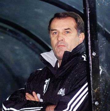 Εγκατέλειψε την προπόνηση του ΠΑΟΚ ο Ντούσαν Μπάγεβιτς