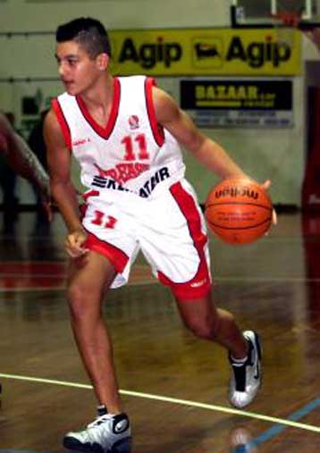 Ένα μήνα θα μείνει εκτός γηπέδων ο Γιώργος Παυλίδης της Νήαρ Ηστ