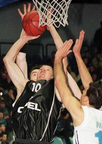 Επικράτησαν τα φαβορί στα ματς της Τετάρτης για την 7η αγωνιστική σε Euroleague και Suproleague