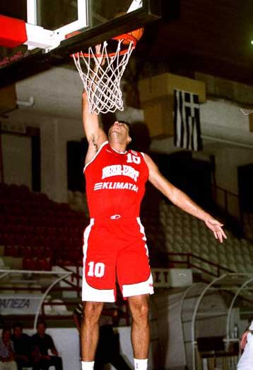 Δεύτερη νίκη της Νήαρ Ηστ στον όμιλο του Κυπέλλου Κόρατς, 68-64 τη Σλόμποντα Ντίτα