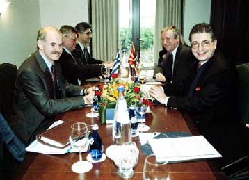 Τα Βαλκάνια και η νότια Σερβία κυρίαρχο θέμα στη συνάντηση των ΥΠΕΞ Ελλάδας – ΠΓΔΜ