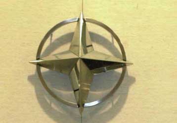 Συμβιβαστική λύση για την ευρωπαϊκή άμυνα προτείνει η Τουρκία