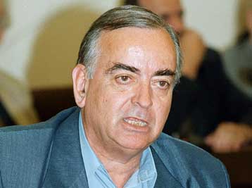 Την παραίτησή του από το Ευρωκοινοβούλιο υπέβαλε ο Γιάννης Θεωνάς