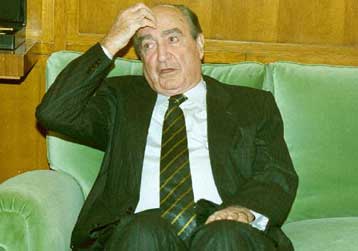 Απορρίφθηκε από την επιτροπή της Βουλής η αίτηση άρσης της ασυλίας του Μητσοτάκη