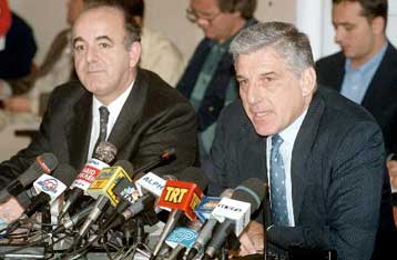 Αύξηση κατά 11,7% σημείωσαν τα δημόσια έσοδα στο εντεκάμηνο του 2000