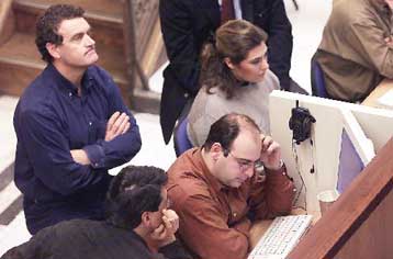 Νέα πτώση στη Σοφοκλέους την Τρίτη