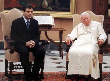 Αυτόνομο Κοσσυφοπέδιο εντός της Γιουγκοσλαβίας επιθυμεί ο Κοστούνιτσα