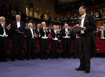 Οι ομιλίες των βραβευθέντων συγγραφέων με Νόμπελ Λογοτεχνίας σε έναν τόμο