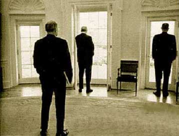 Αποσύρεται ο Γκορ, εάν διακοπεί η ανακαταμέτρηση, εκτιμά ο δικηγόρος του