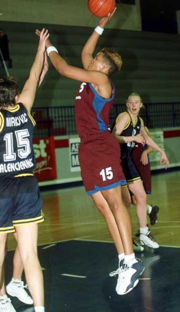 Παρέμειναν στην κορυφή της Α1 γυναικών Σπόρτιγκ και Αστέρας Εξαρχείων