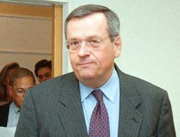 Ανοιχτός σε συνεργασίες με ΝΔ ή Αβραμόπουλο δηλώνει ο Στ.Μάνος