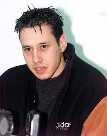 Η ομάδα αιμορραγεί