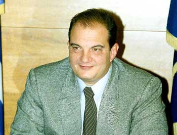 Στο στόχαστρο του Καραμανλή η ΕΕ, με αφορμή τις συνεχείς διαβουλεύσεις στη Νίκαια