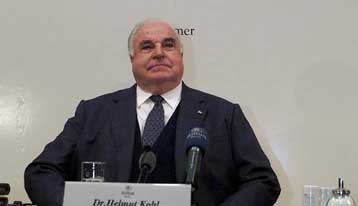 Αγωγή για να μη χρησιμοποιηθούν τα αρχεία της Στάζι υπέβαλε ο Κολ