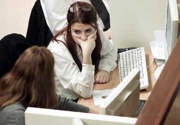 Με οριακή πτώση 0,15% έκλεισε την τελευταία ημέρα της χρηματιστηριακής εβδομάδας η Σοφοκλέους