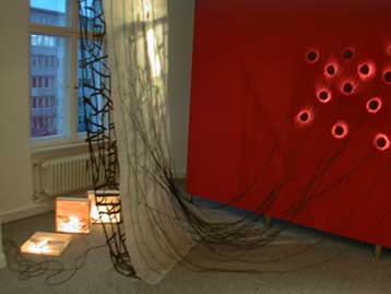 «Σύμβολα / Αντικείμενα, Ανείπωτες Ιστορίες και Συμβάντα» στην Καβάλα