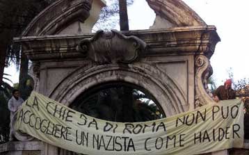 Διαδηλώσεις κατά του Χάιντερ ετοιμάζουν οι Ιταλοί με αφορμή επίσκεψή του στη Ρώμη
