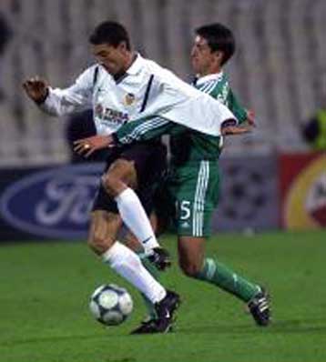 Επιχείρηση ανόρθωσης ηθικού από τον Αγγελο Αναστασιάδη