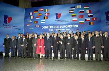 Τη χρονική επέκταση της απαγόρευσης χρήσης ζωικών αλεύρων συζήτησαν οι «15» στη Νίκαια