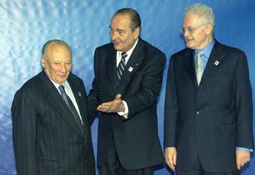 Οι «15» πρέπει να καταλήξουν σε συμφωνία που θα δώσει νέα ώθηση στην ΕΕ, επισημαίνει ο Κληρίδης