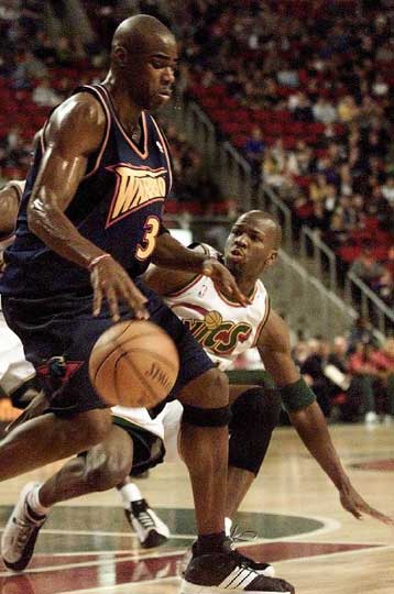 Βραδιά θαυμάτων στο Γκόλντεν Στέιτ – Από 51 πόντους Τζέιμισον και Μπράιαντ