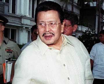 Ξεκίνησε στη Γερουσία η ιστορική δίκη του προέδρου των Φιλιππίνων