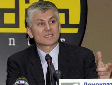 Επικρατέστερος για την πρωθυπουργία της Σερβίας ο Τζίντζιτς – Αρχισε η προεκλογική εκστρατεία