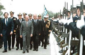 Το Πολεμικό Ναυτικό τιμά τον προστάτη άγιό του