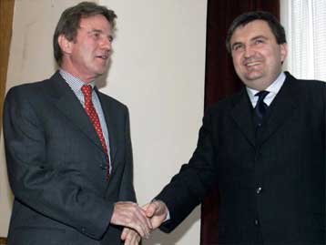 Εν μέσω νέων ταραχών φτάνει στο Κόσοβο ο πρωθυπουργός της Αλβανίας – Στη νότια Σερβία ο Ζίζιτς